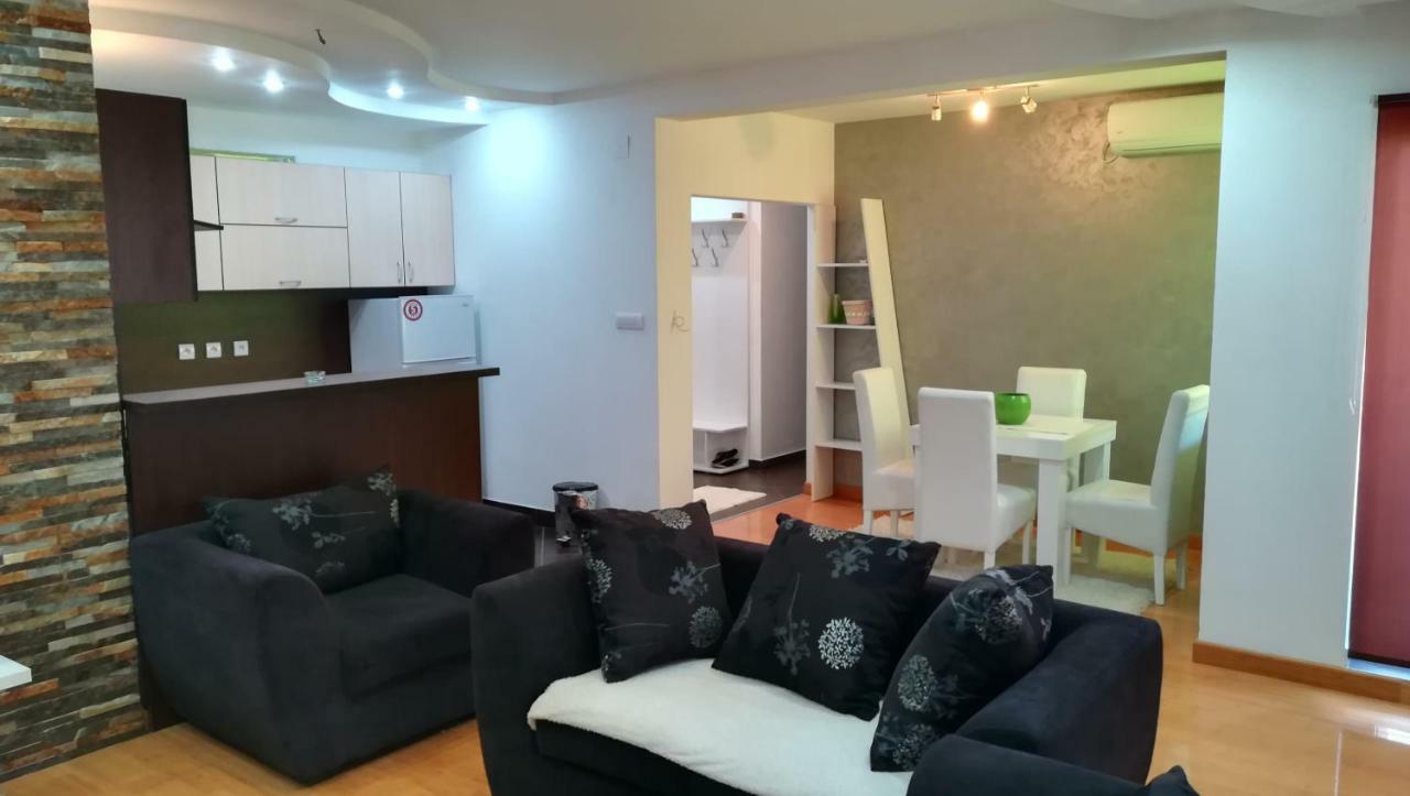 Apartment Day Holiday Smederevo Ngoại thất bức ảnh